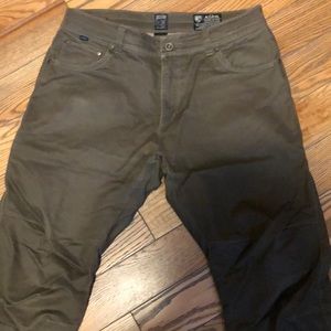 euc RYDR kuhl pants